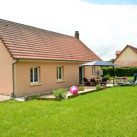 Gite De 85M2 Situe A Sommery De 1 A 6 Pers Extérieur photo