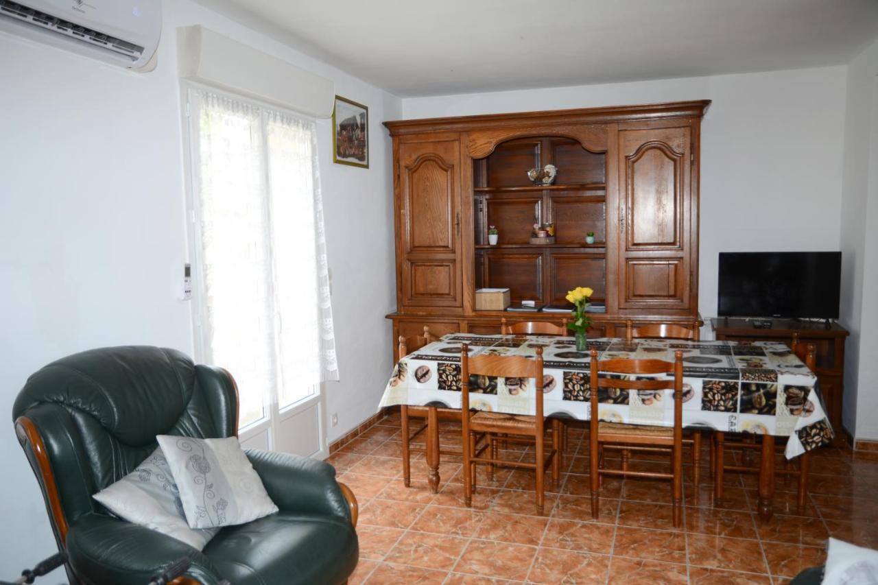 De 85m2 Situe A De 1 A 6 Pers * Sommery